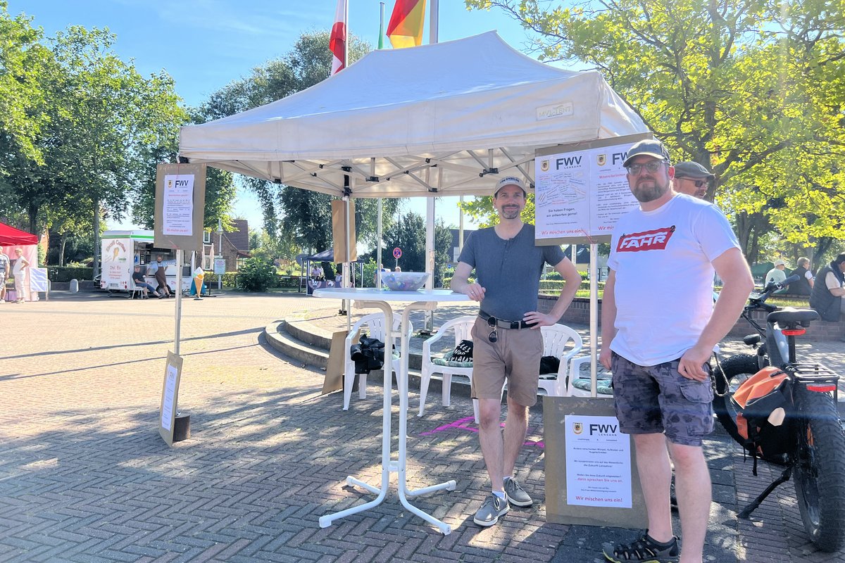 Stand der Freien Wählervereinigung Lensahn auf dem Fest der Vereine und Verbände 2023