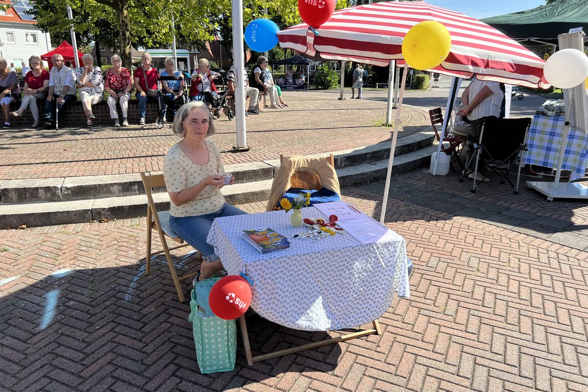 Stand der Volkshochschule Lensahn auf dem Fest der Vereine und Verbände 2023